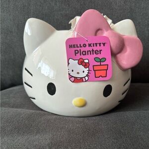 Hello Kitty Planter